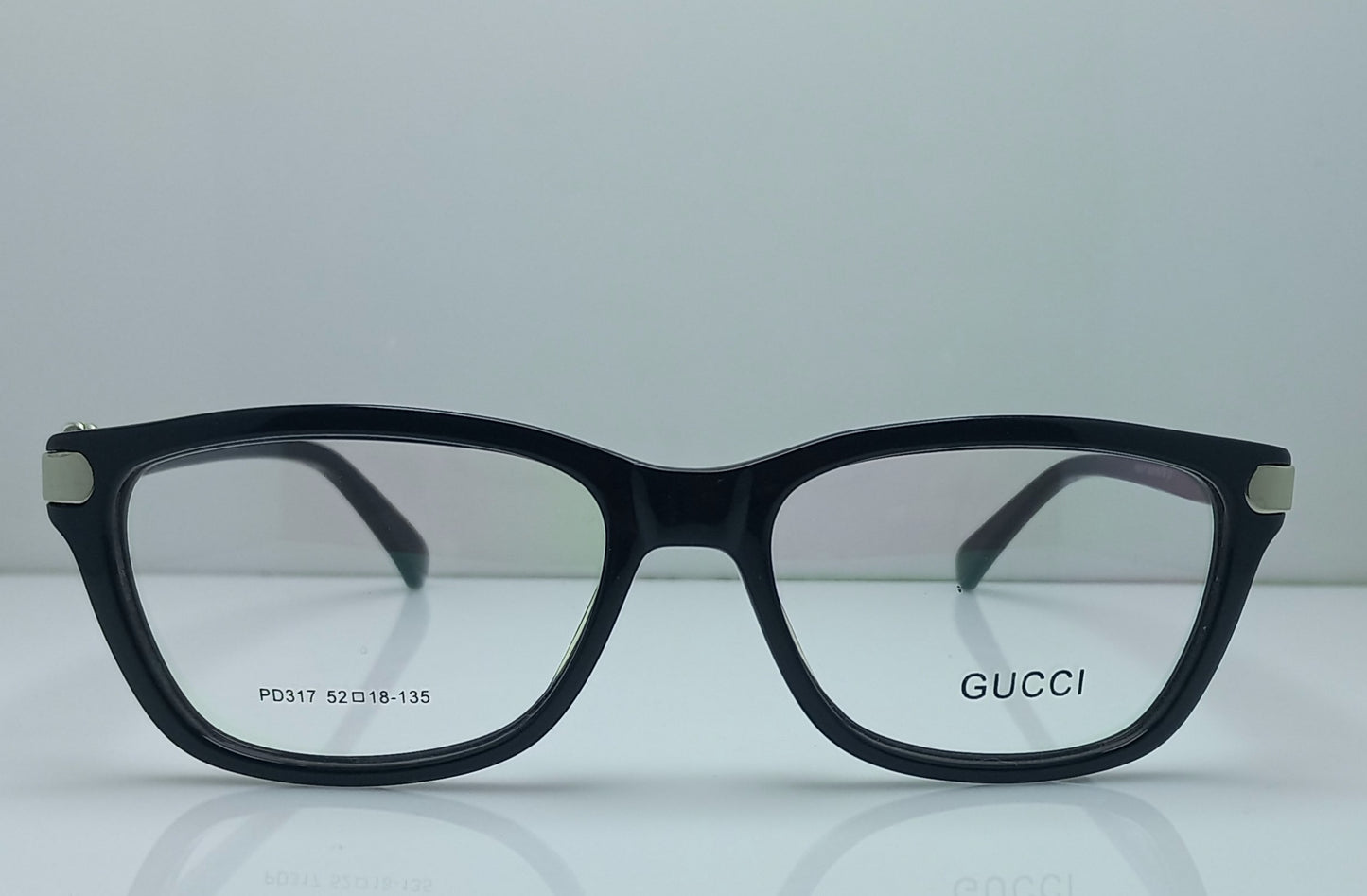 Gucci – Female Glasses – F-317