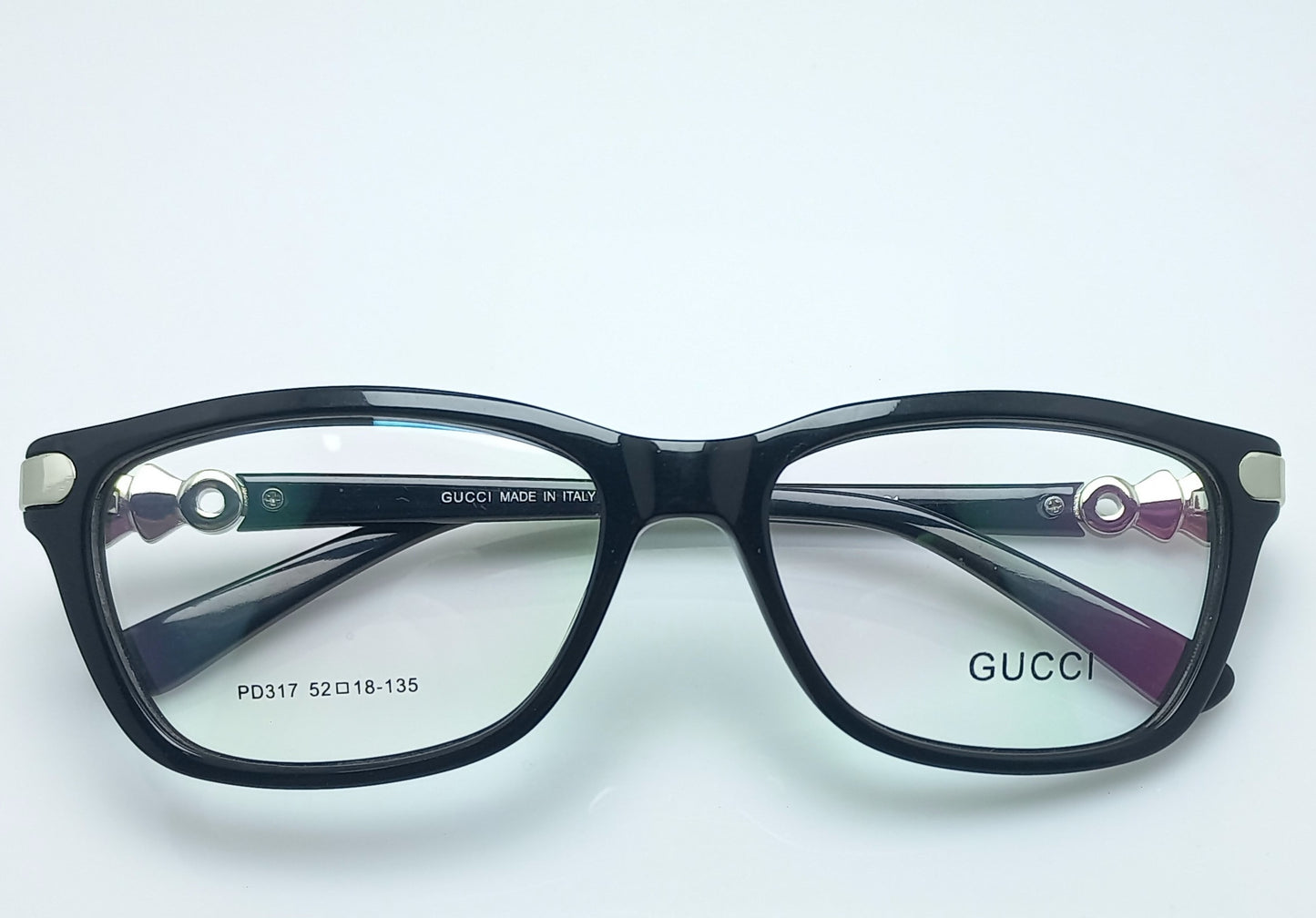 Gucci – Female Glasses – F-317
